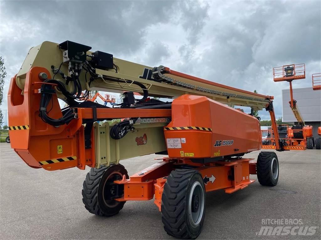 JLG 1500AJP Zglobne dvižne ploščadi