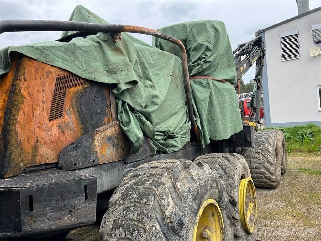 John Deere 1270G Harvesterji