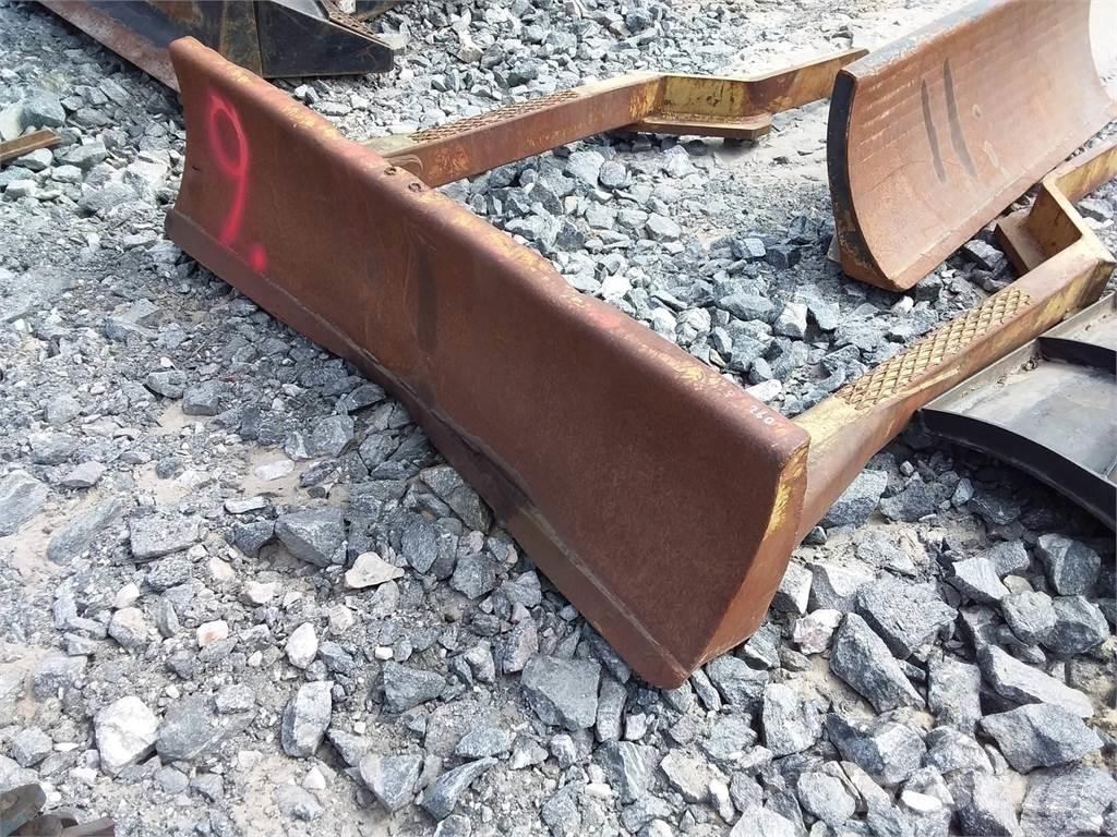 Ösa 260 Druge komponente