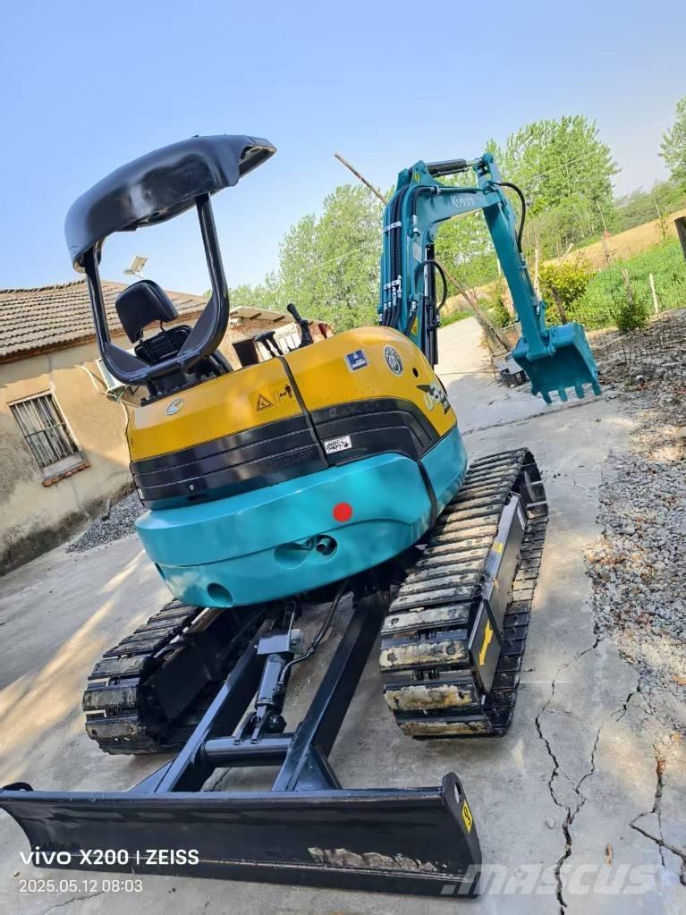 Kubota U 35 Mini bagri <7t