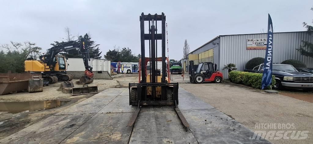 Hyster F7060DPJ Dizelski viličarji