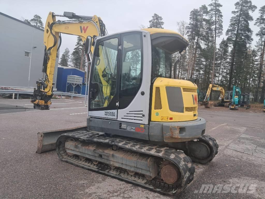 Wacker Neuson EZ 80 Midi bagri 7t – 12t