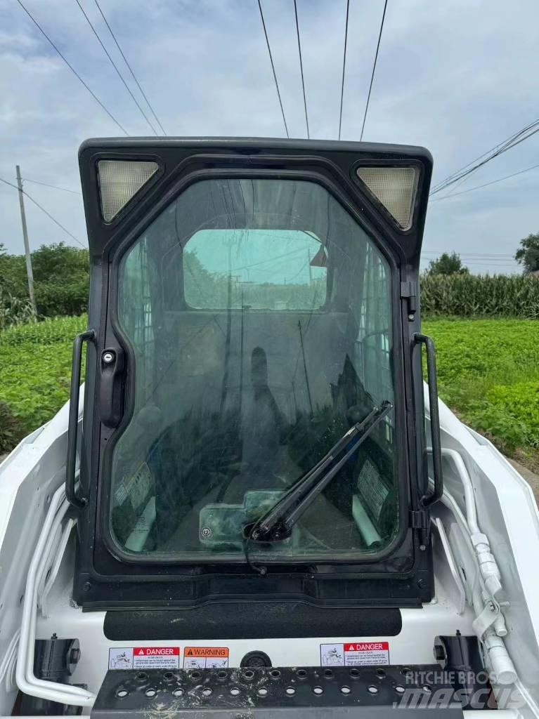 Bobcat S 160 Skid steer mini nakladalci
