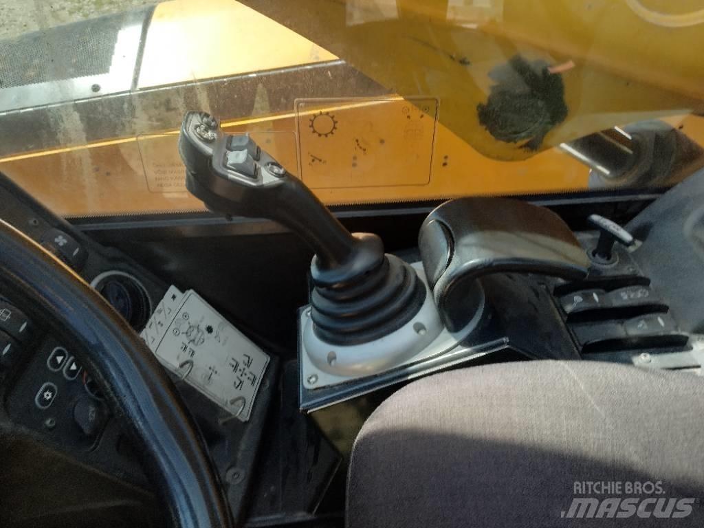 JCB 541 AGS Kmetijski teleskopski nakladalci
