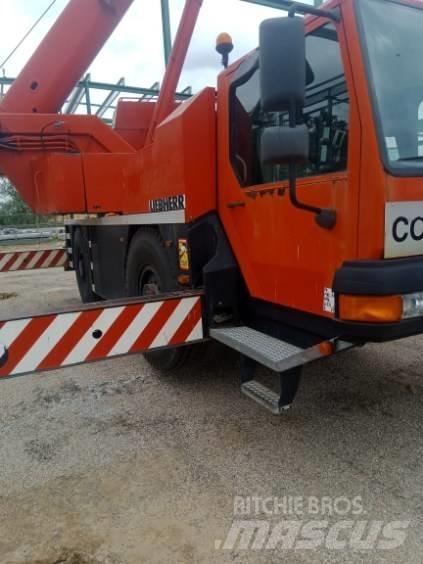 Liebherr LTM 1030-2 Avtodvigala