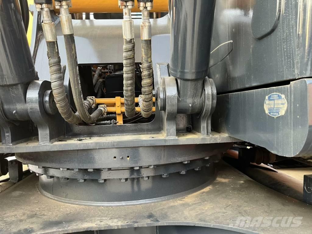 Hyundai 305 LC-9T Bagri goseničarji