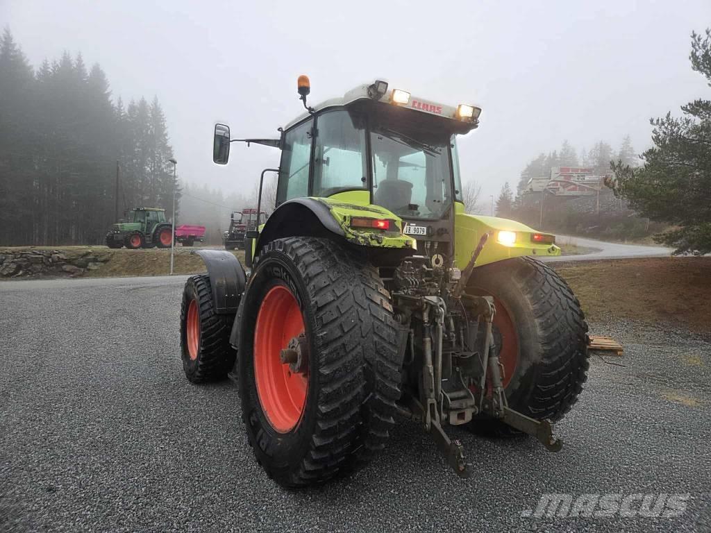 CLAAS Atles 946 RZ Traktorji