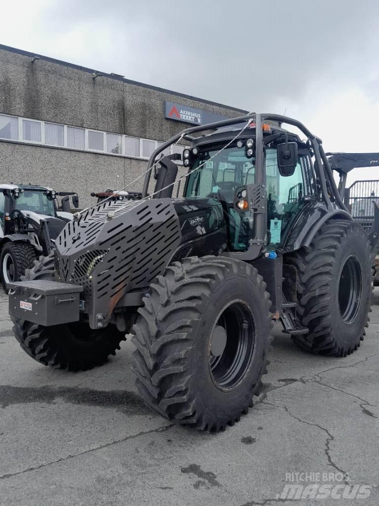Valtra T 175 ED Gozdarski traktorji
