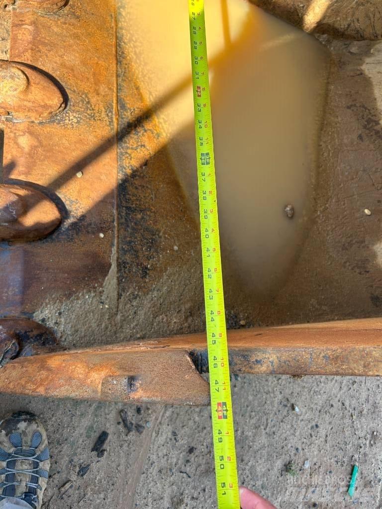 DEERE 345G LC Bagri goseničarji