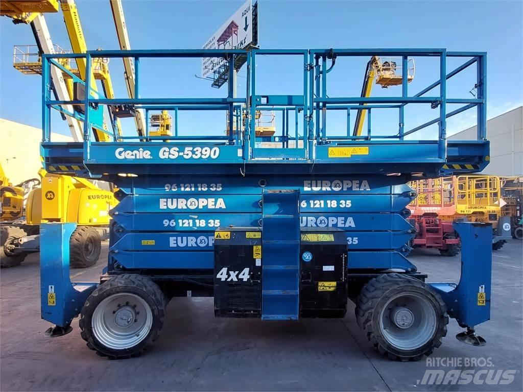 Genie GS5390RT Škarjaste dvižne ploščadi