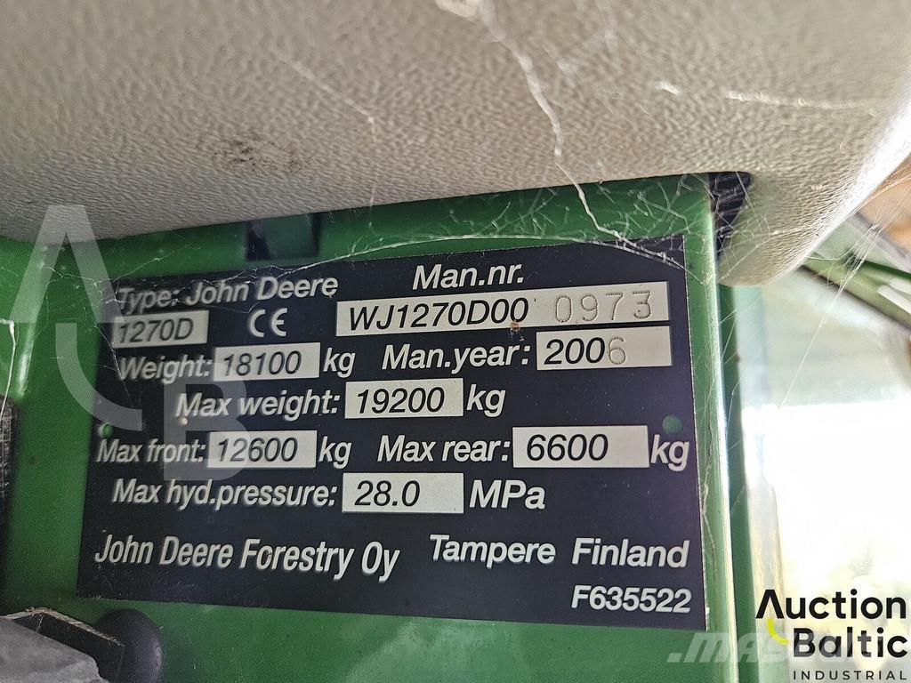 John Deere 1270 D Harvesterji