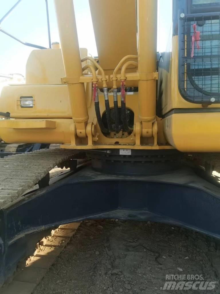 Komatsu PC 160 LC-7 Bagri goseničarji