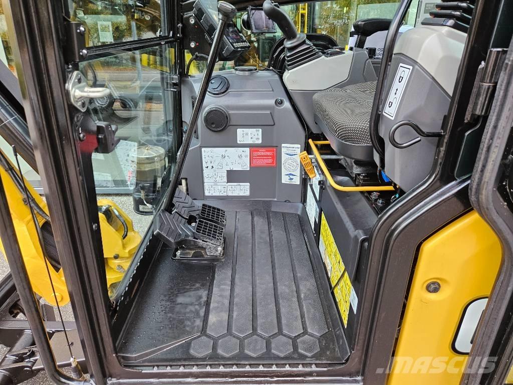 CAT 301.8 Mini bagri <7t