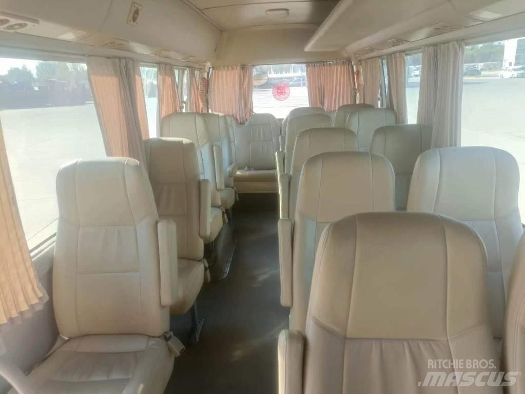 Toyota Coaster Medkrajevni avtobusi