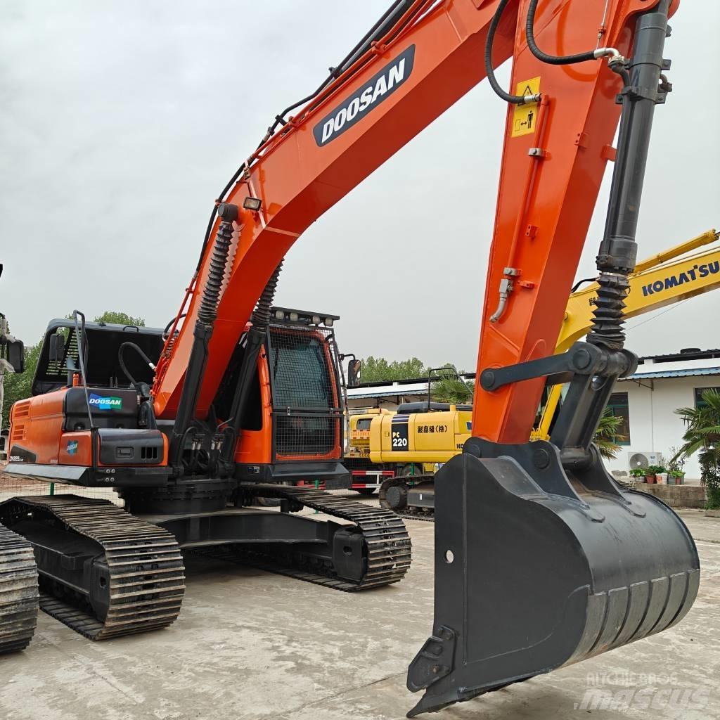 Doosan 225-9C Bagri goseničarji