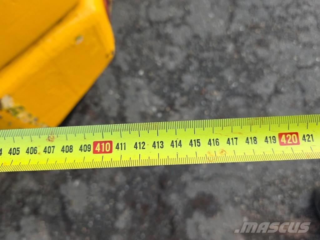 Ahlmann AS60 Večnamenski nakladalci