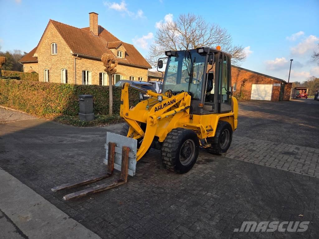 Ahlmann AS60 Večnamenski nakladalci