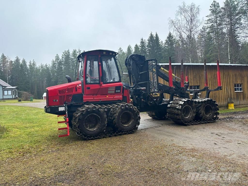 Komatsu 845 Forwarderji