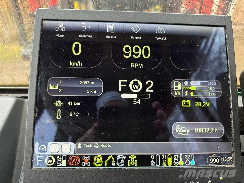 Komatsu 845 Forwarderji