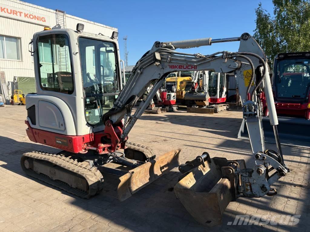 Takeuchi TB 225 Mini bagri <7t