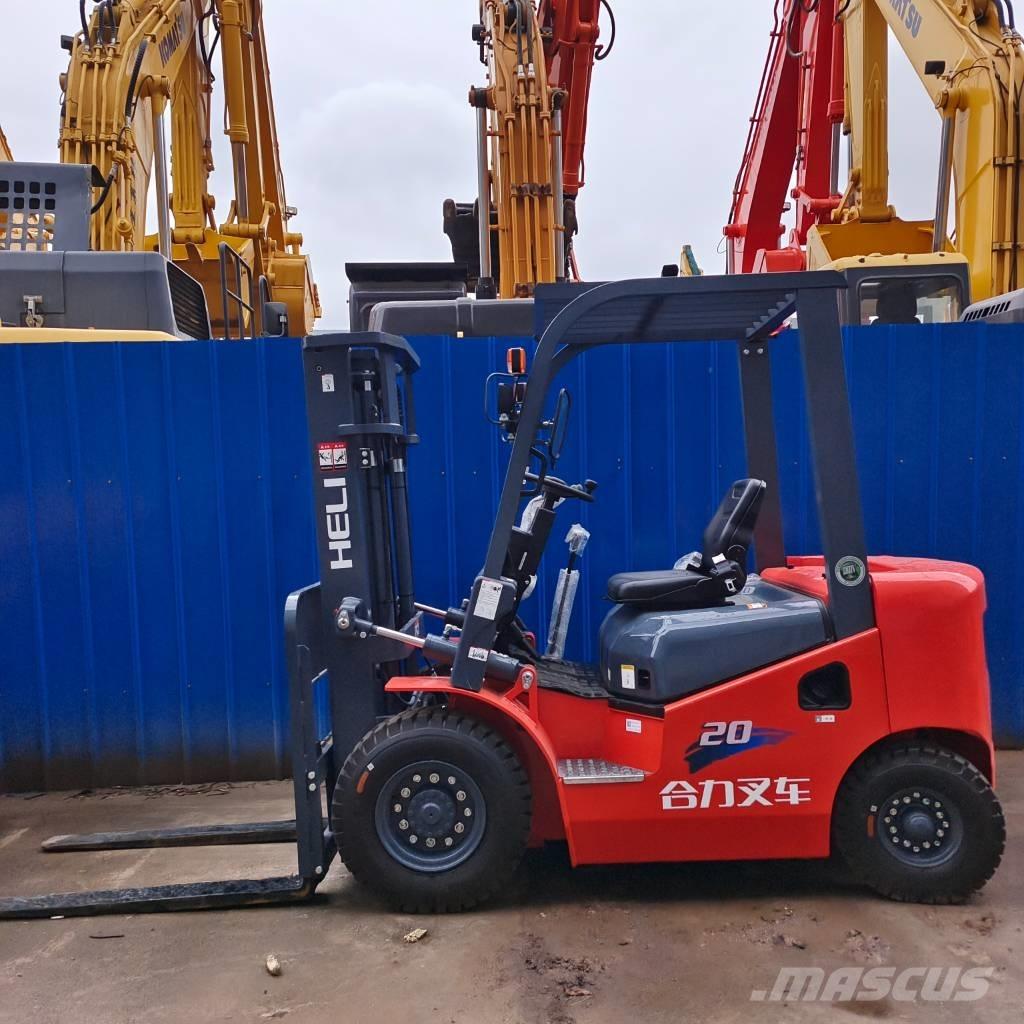 Heli FD 30 Dizelski viličarji