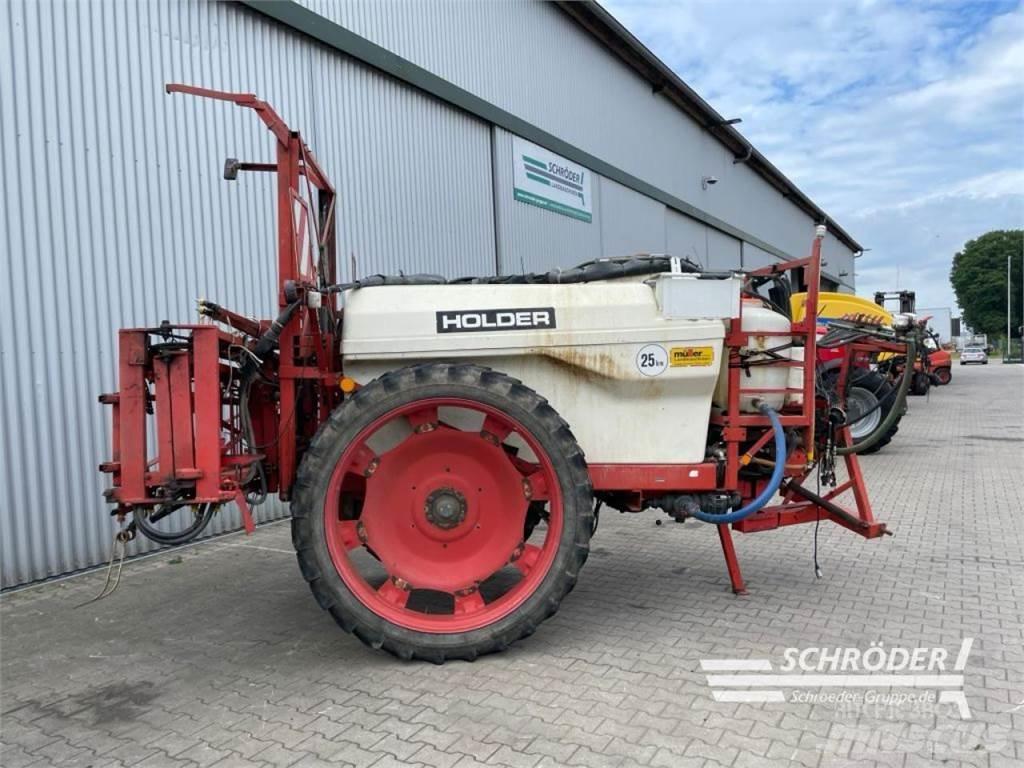 Holder N 250 Vlečne škropilnice