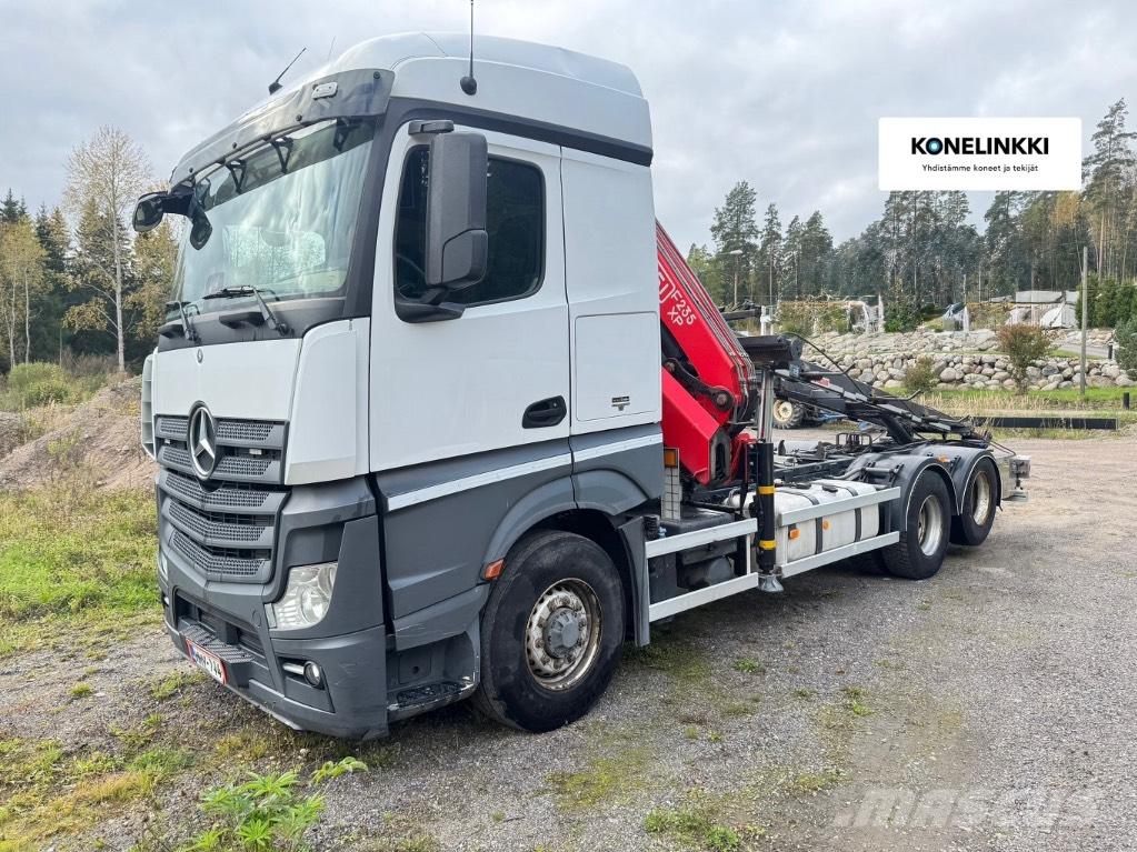 Mercedes-Benz 2653 L Tovornjaki z žerjavom