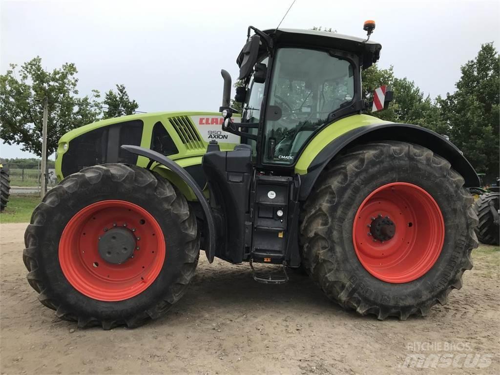 CLAAS Axion 950 Traktorji