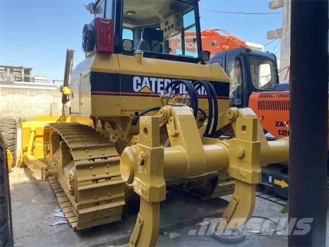 CAT D 6 G Buldožerji goseničarji