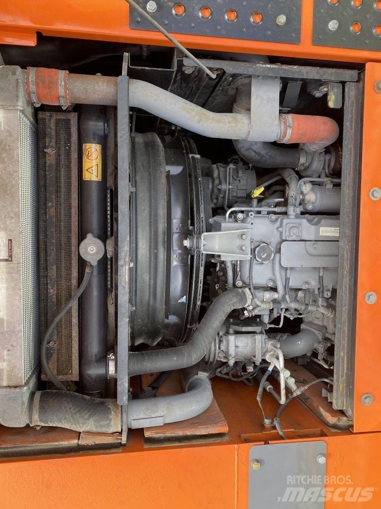 Hitachi ZX 140 W-3 Bagri na kolesih