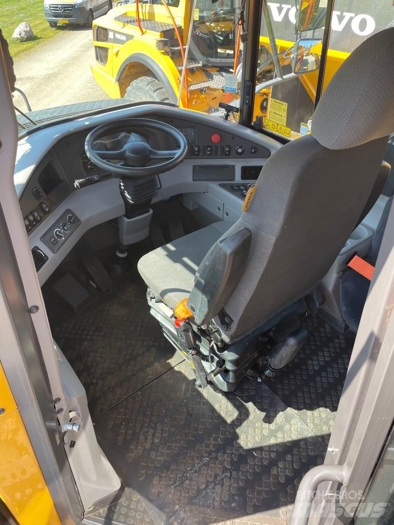 Volvo A30G Zglobni demperji