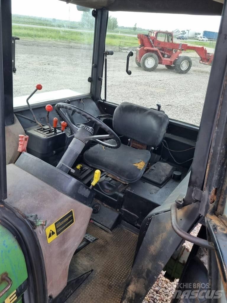 John Deere 3050 Traktorji