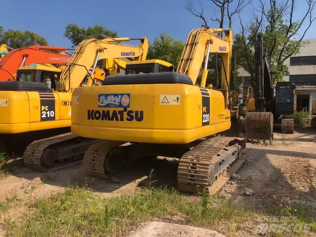 Komatsu PC220-7 Bagri goseničarji