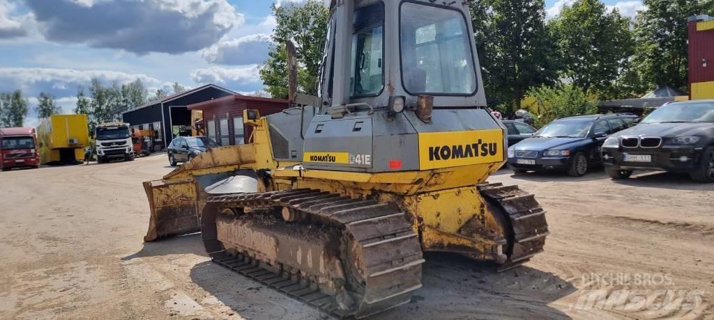 Komatsu D 41 E-6 Buldožerji goseničarji