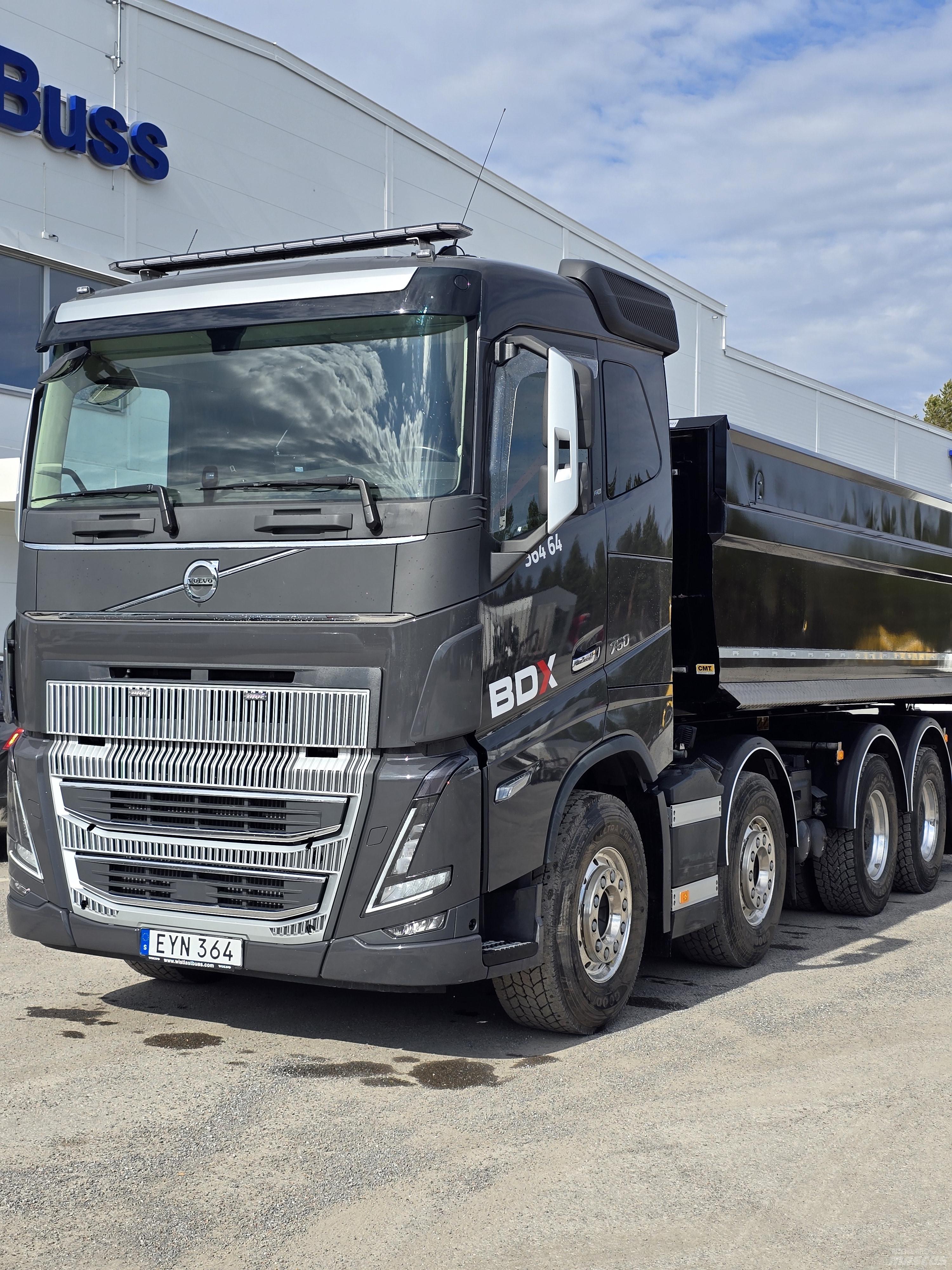 Volvo FH16 750 Kiper tovornjaki