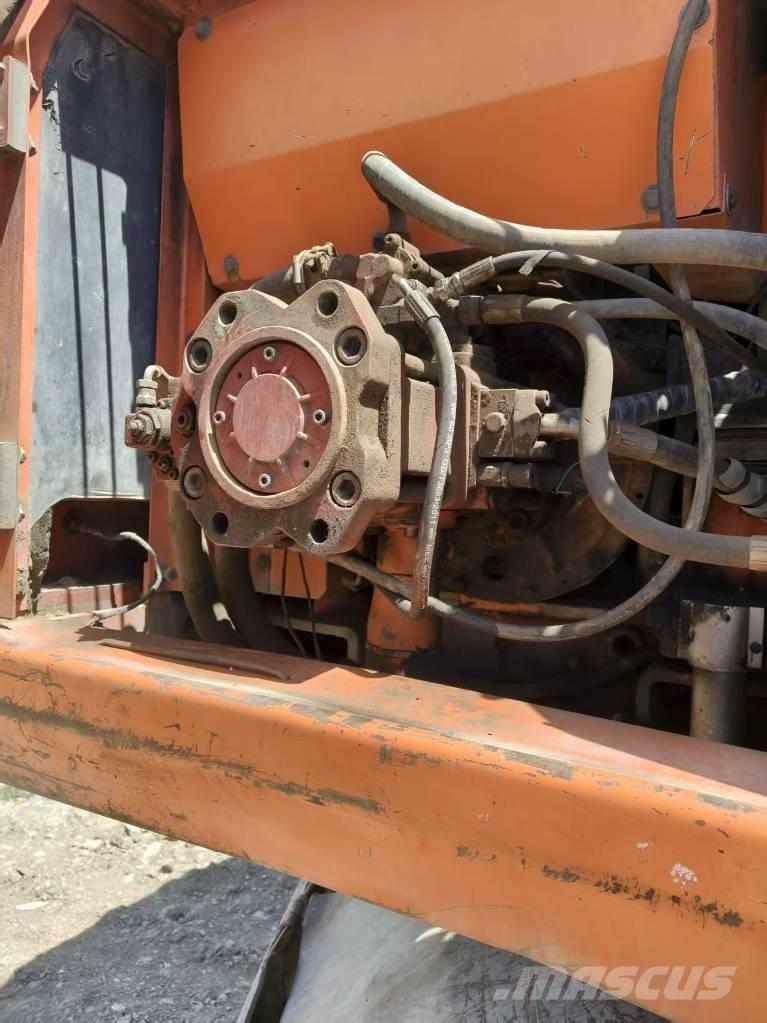 Doosan DH210W-7 Bagri na kolesih
