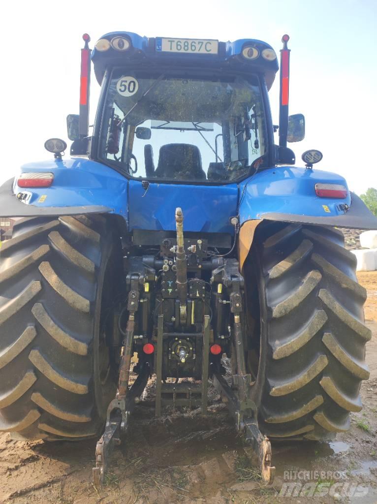 New Holland T 8.360 Traktorji