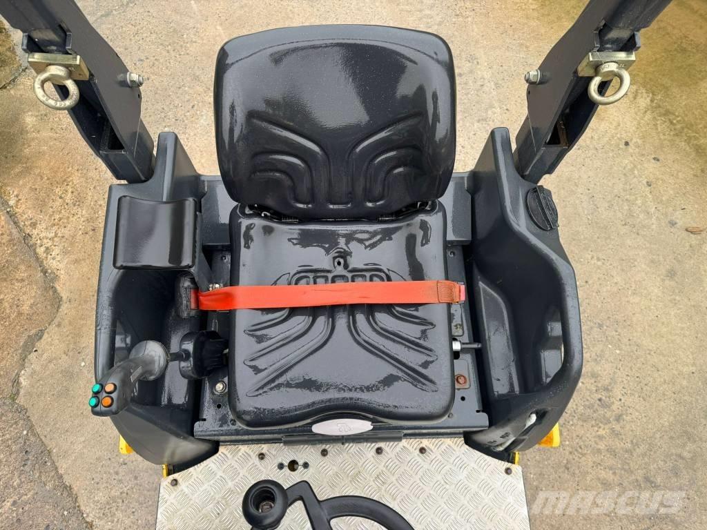 Bomag BW 120 AD-5 Dvojni valjarji