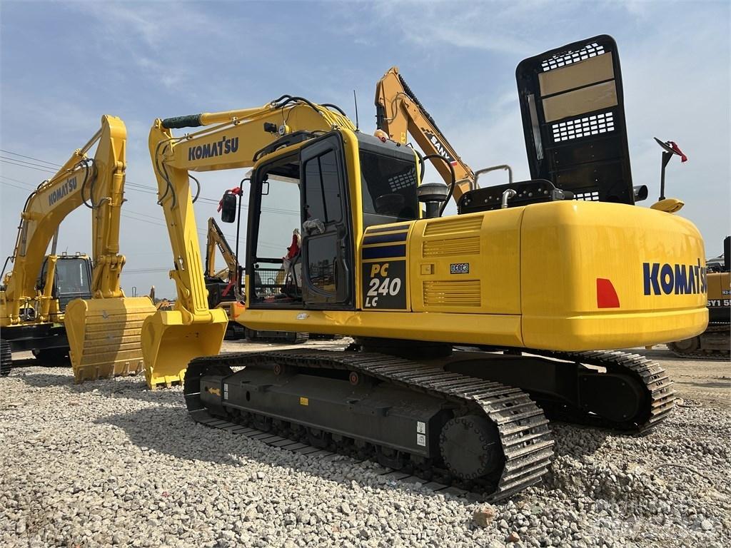 Komatsu PC 240 Bagri goseničarji