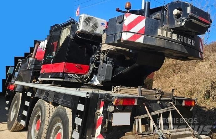 Liebherr LTM1055-1 Rabljeni žerjavi za vsak teren