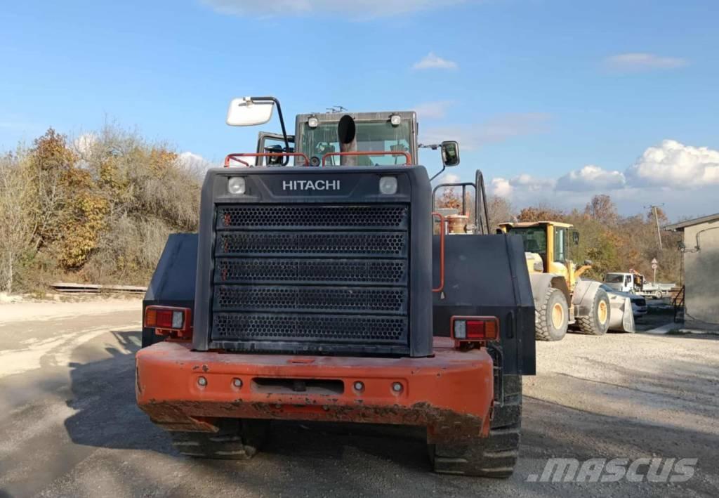 Hitachi ZW 370 Kolesni nakladalci