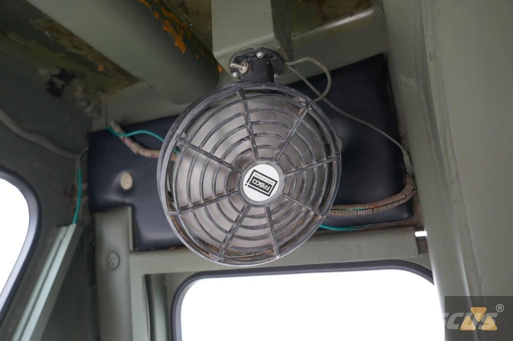 CAT D7G Ex-army Buldožerji goseničarji