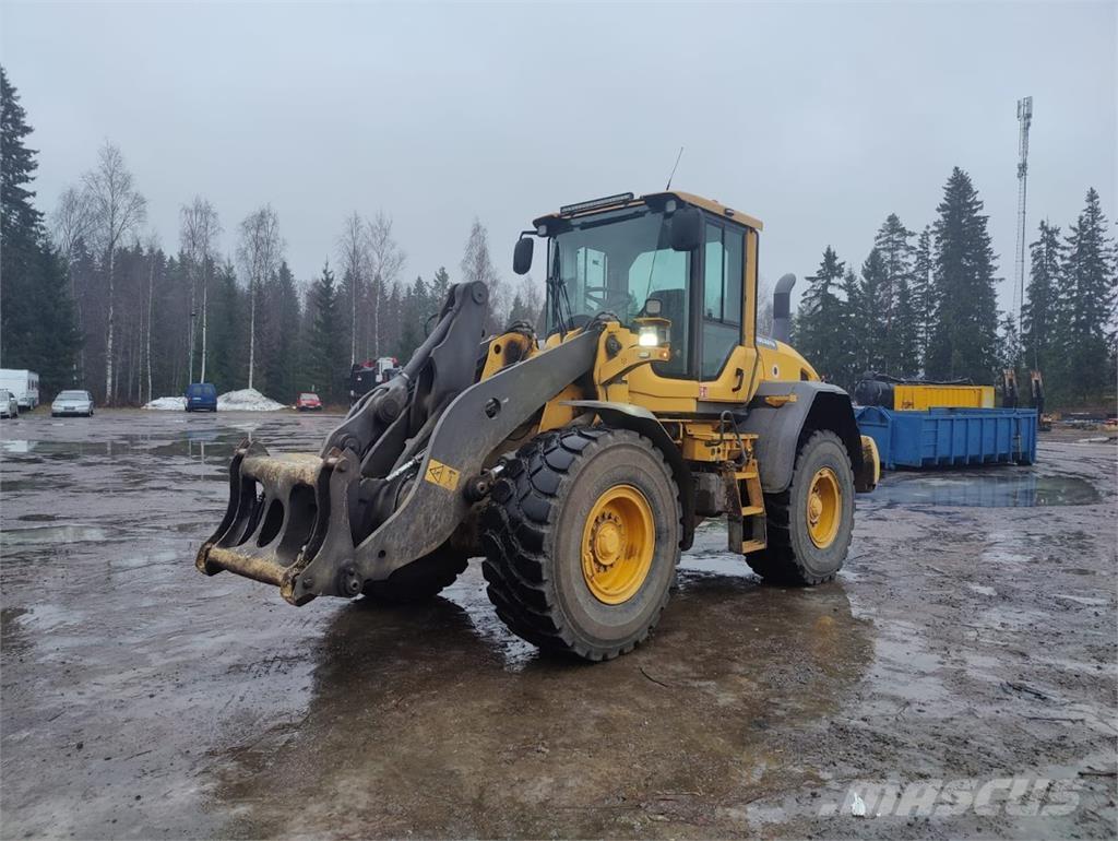 Volvo L90G Kolesni nakladalci