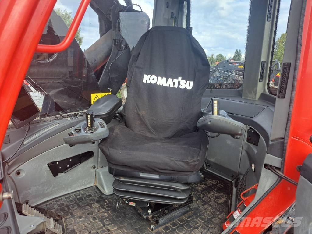 Komatsu 901 XC Harvesterji