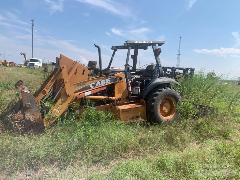 CASE 570 M XT Kolesni nakladalci