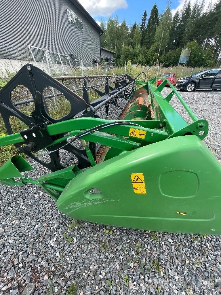 John Deere 622R Rezalne glave za kombajne