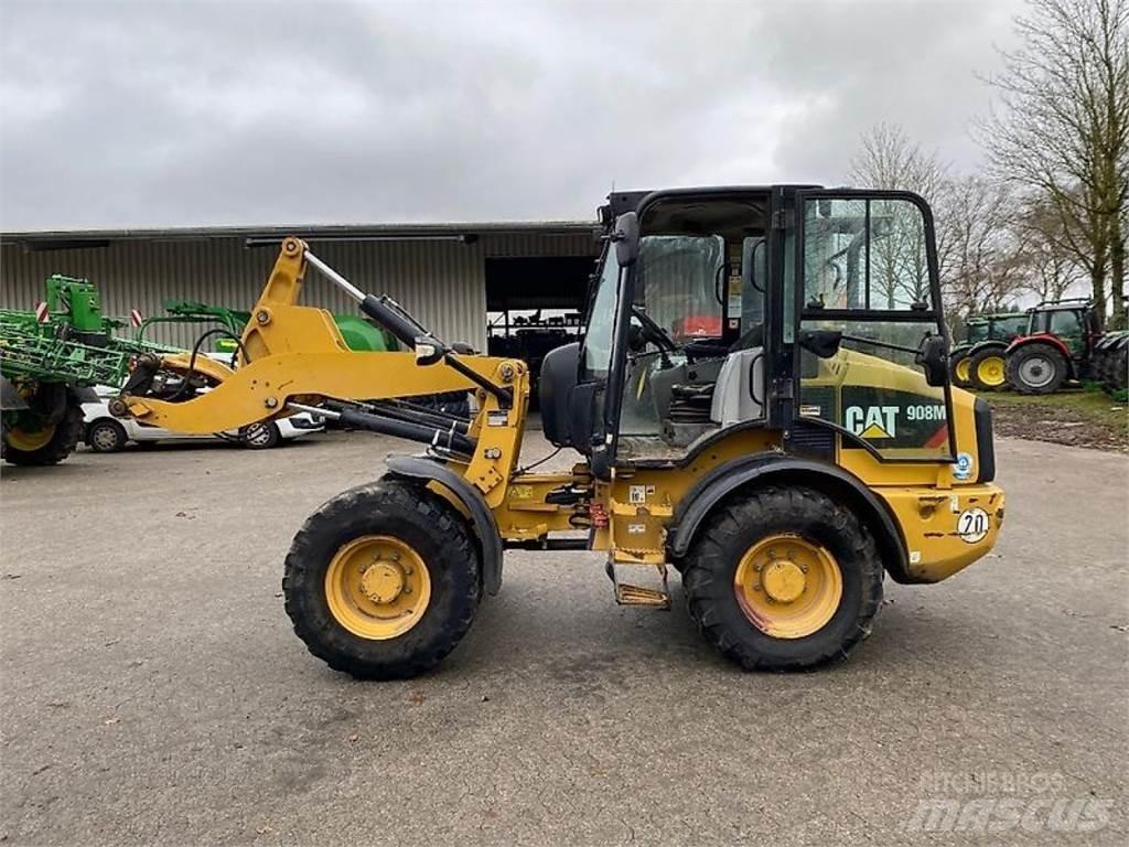CAT 908M Kolesni nakladalci