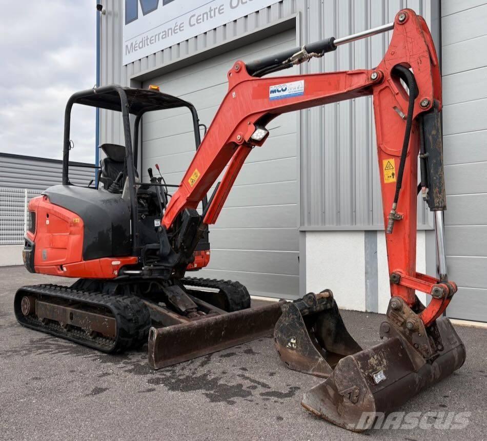 Kubota KX 030-4 Mini bagri <7t