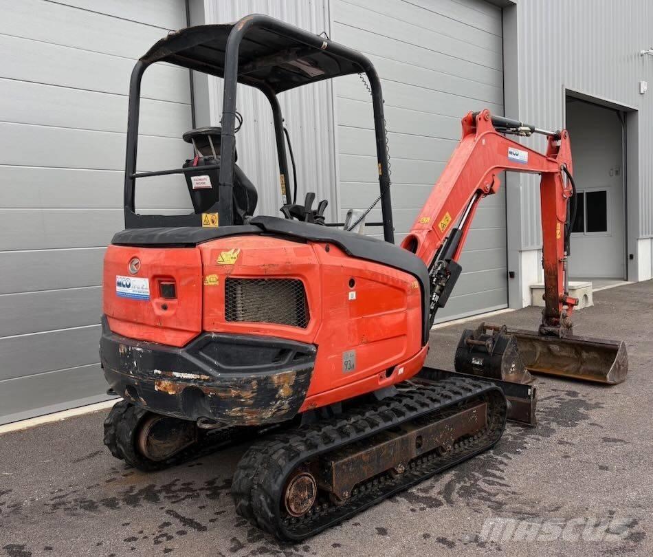 Kubota KX 030-4 Mini bagri <7t