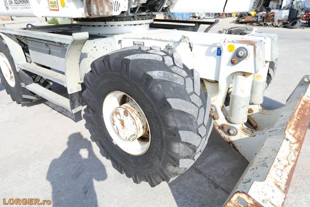 Liebherr A 914 Bagri na kolesih